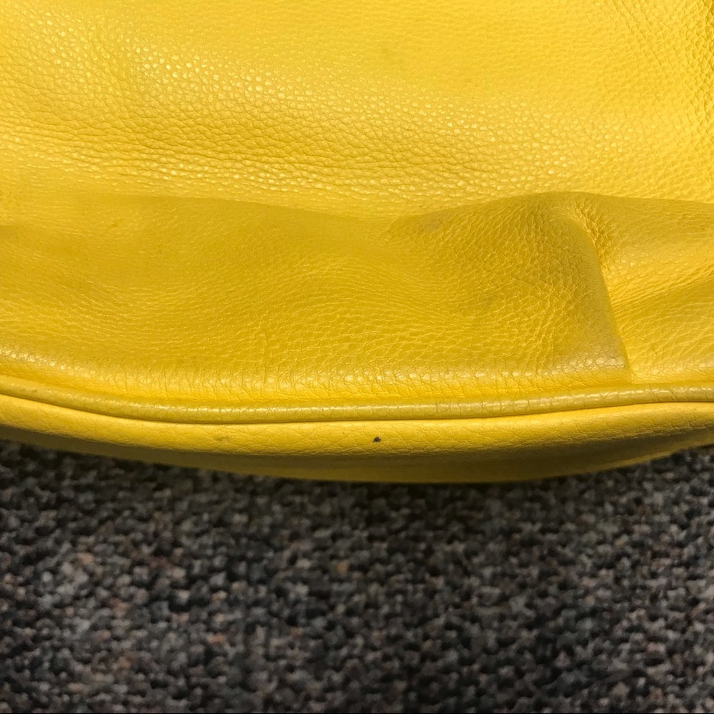 Handbag - Picture 4 of 4